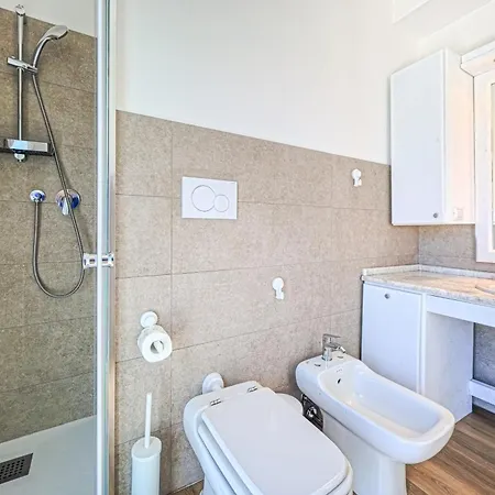 Flamingo Tra Il Parco E Il Mare *